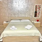 A Casa E Matilde * Neapol